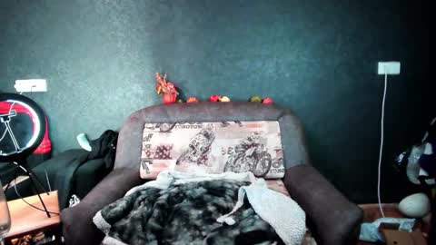 Kristin online show from 12/17/24, 05:36