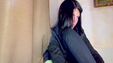 Kristin online show from 10/10/25, 11:09