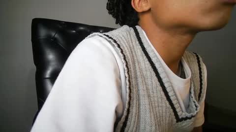 Snapshot of black_tentationx chatting on 02/08/25, 04:57 black_tentationx online show from 02/08/25, 04:57