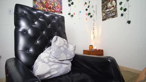 Snapshot of black_tentationx chatting on 02/20/25, 05:33 black_tentationx online show from 02/20/25, 05:33