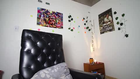 Snapshot of black_tentationx chatting on 02/20/25, 08:39 black_tentationx online show from 02/20/25, 08:39