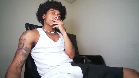 Snapshot of black_tentationx chatting on 03/08/25, 04:12 black_tentationx online show from 03/08/25, 04:12