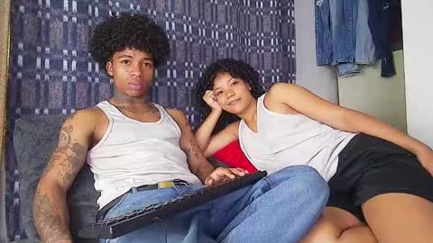 Snapshot of black_tentationx chatting on 10/08/25, 04:43 black_tentationx online show from 10/08/25, 04:43