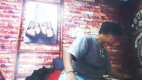 Snapshot of blackandaxel2 chatting on 03/22/26, 10:13 BlackAndAxel online show from 03/22/26, 10:13