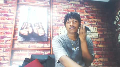 Snapshot of blackandaxel2 chatting on 04/08/26, 10:32 BlackAndAxel online show from 04/08/26, 10:32