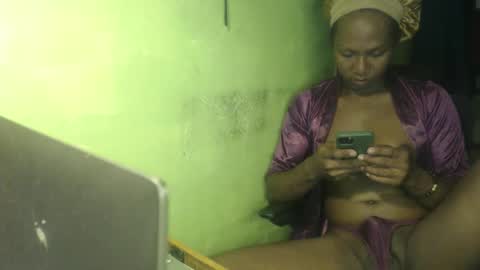 Crystal online show from 09/29/25, 02:27