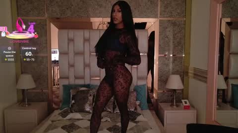 Nina online show from 04/12/26, 01:16