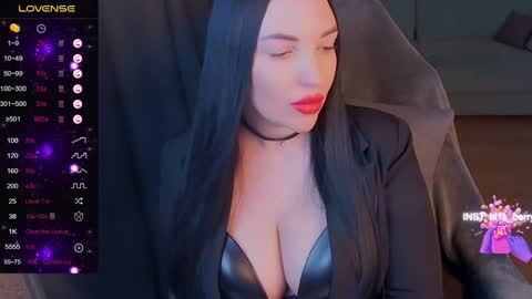 Snapshot of blackberry_star chatting on 12/04/24, 07:06 blackberry_star online show from 12/04/24, 07:06