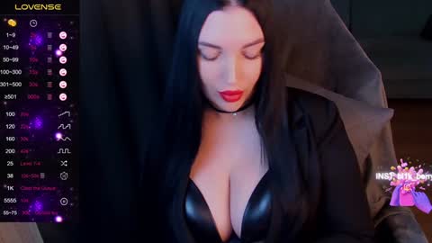 Snapshot of blackberry_star chatting on 12/05/24, 07:27 blackberry_star online show from 12/05/24, 07:27