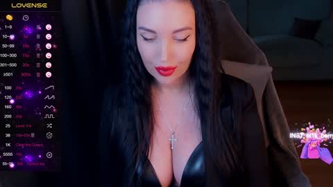 Snapshot of blackberry_star chatting on 12/26/24, 08:28 blackberry_star online show from 12/26/24, 08:28