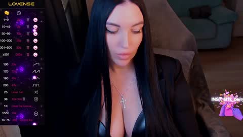 Snapshot of blackberry_star chatting on 01/29/25, 09:33 blackberry_star online show from 01/29/25, 09:33