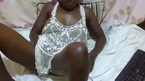 Snapshot of blackbigboobs chatting on 12/22/24, 10:28 jane online show from 12/22/24, 10:28