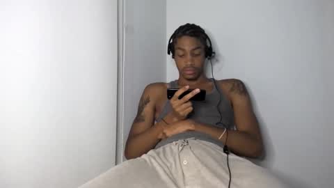 Snapshot of blackbulltitus chatting on 10/01/25, 05:13 BlackBullTitus online show from 10/01/25, 05:13