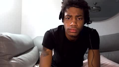 Snapshot of blackbulltitus chatting on 10/09/25, 10:19 BlackBullTitus online show from 10/09/25, 10:19