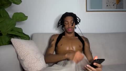 BlackBullTitus online show from 12/04/25, 03:16