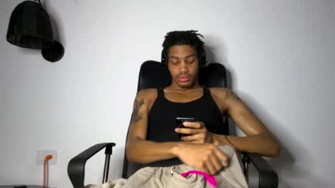 Snapshot of blackbulltitus chatting on 07/09/26, 02:15 BlackBullTitus online show from 07/09/26, 02:15