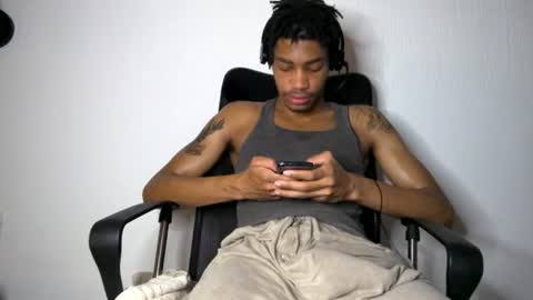 Snapshot of blackbulltitus chatting on 07/11/26, 04:04 BlackBullTitus online show from 07/11/26, 04:04