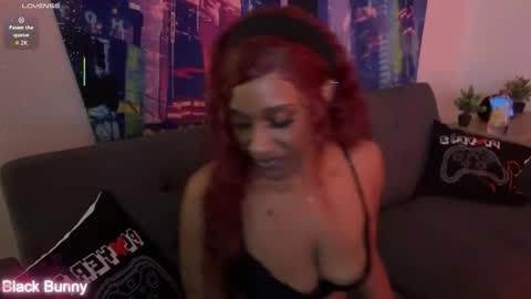 Snapshot of blackbunny0222 chatting on 11/30/25, 03:54 Black Bunny online show from 11/30/25, 03:54