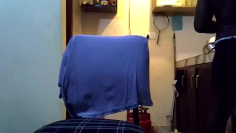 Snapshot of blackcock25487 chatting on 04/21/26, 03:17 blackcock25487 online show from 04/21/26, 03:17