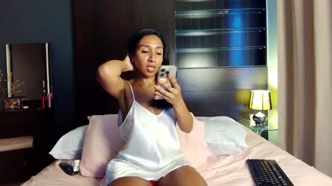 Snapshot of blackd0ll chatting on 02/07/26, 08:18 Angye online show from 02/07/26, 08:18