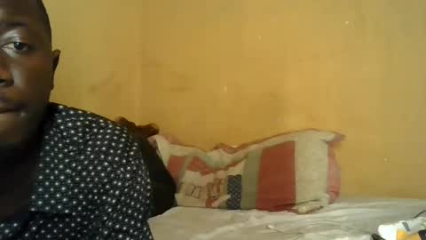 Snapshot of blackdoll9396 chatting on 03/13/26, 11:22 blackdoll9396 online show from 03/13/26, 11:22