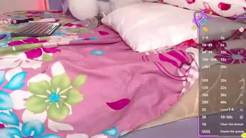 Lilly and Bryson online show from 06/19/26, 02:49
