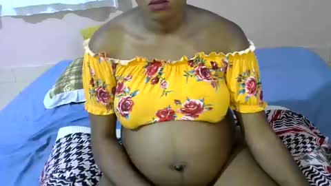 sweetberry online show from 12/05/24, 03:06