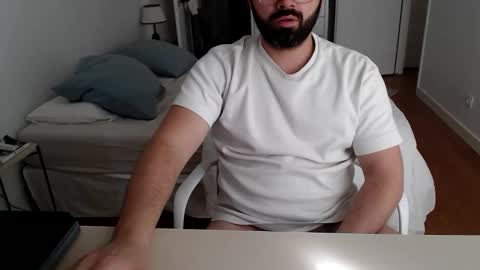 Snapshot of blackfox33 chatting on 03/31/26, 12:05 blackfox33 online show from 03/31/26, 12:05