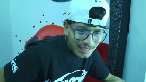 Snapshot of blackfox_desire chatting on 05/12/26, 01:36 mateo online show from 05/12/26, 01:36