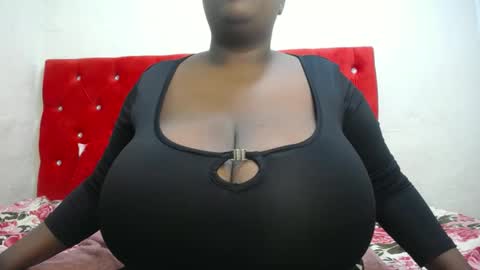 Snapshot of blackladyqx chatting on 12/09/24, 01:51 blackladyqx online show from 12/09/24, 01:51