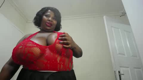 Snapshot of blackladyqx chatting on 12/31/24, 11:17 blackladyqx online show from 12/31/24, 11:17