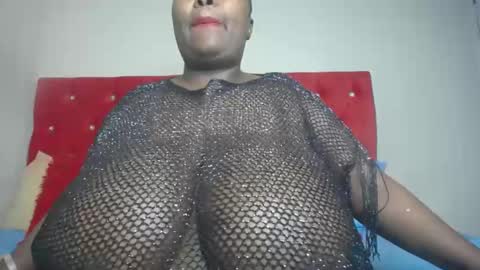 Snapshot of blackladyqx chatting on 01/14/25, 02:19 blackladyqx online show from 01/14/25, 02:19