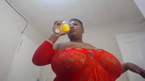 Snapshot of blackladyqx chatting on 02/03/25, 07:10 blackladyqx online show from 02/03/25, 07:10