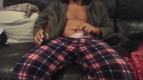 Snapshot of blackman2212 chatting on 12/23/24, 07:38 blackman2212 online show from 12/23/24, 07:38