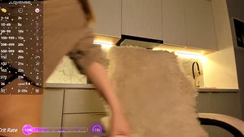 Snapshot of blackmilk_01 chatting on 02/01/25, 05:18 Karina online show from 02/01/25, 05:18