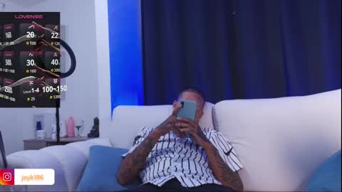 Snapshot of blackout9703 chatting on 02/11/26, 02:16 blackout9703 online show from 02/11/26, 02:16