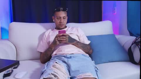 Snapshot of blackout9703 chatting on 02/14/26, 04:20 blackout9703 online show from 02/14/26, 04:20