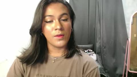 Ellez online show from 09/18/25, 07:05