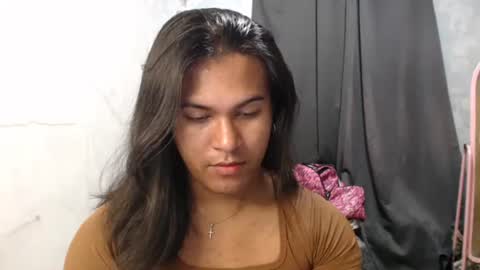 Ellez online show from 11/21/25, 08:18