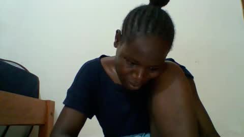 Snapshot of blacksexygal chatting on 03/15/26, 08:15 SARAH online show from 03/15/26, 08:15