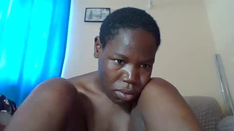 Snapshot of blacksexygal chatting on 06/26/26, 08:41 SARAH online show from 06/26/26, 08:41