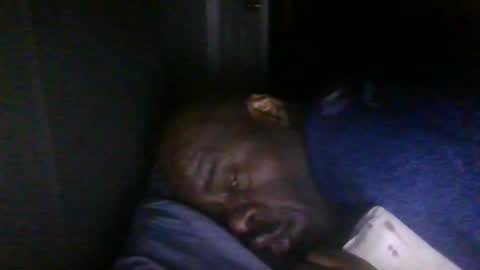 Snapshot of blackteddybear chatting on 02/08/26, 10:40 blackteddybear online show from 02/08/26, 10:40