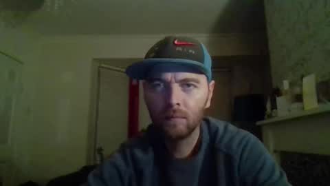 Snapshot of blackvswhite2022 chatting on 01/05/25, 02:17 blackvswhite2022 online show from 01/05/25, 02:17