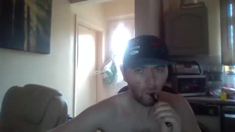 Snapshot of blackvswhite2022 chatting on 02/24/25, 09:21 blackvswhite2022 online show from 02/24/25, 09:21