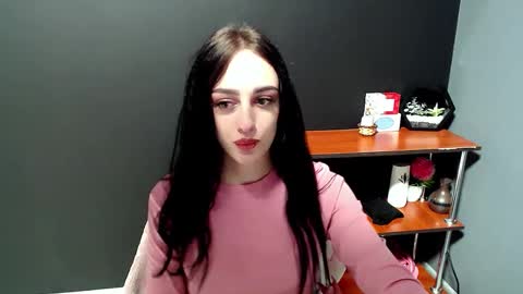 Snapshot of blacky_berry chatting on 01/11/25, 02:58 Ivy online show from 01/11/25, 02:58