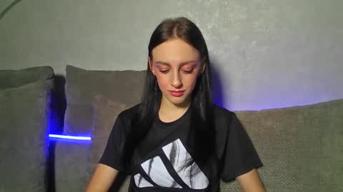 Ivy online show from 02/23/26, 03:53