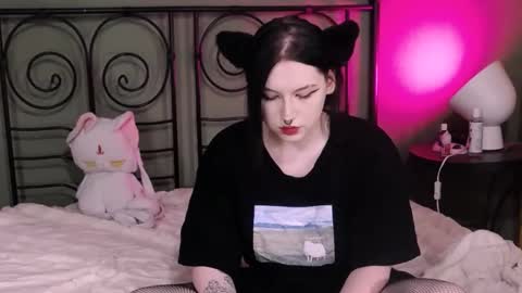 blacky_tea online show from 10/13/25, 04:40