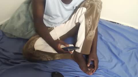 Snapshot of blackzilian_5 chatting on 04/26/26, 10:46 blackzilian_5 online show from 04/26/26, 10:46