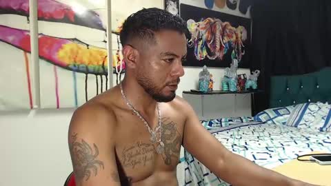 Snapshot of blade_foxx chatting on 12/27/24, 08:35 Richard online show from 12/27/24, 08:35