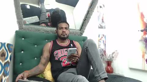 Snapshot of blade_foxx chatting on 01/10/25, 11:00 Richard online show from 01/10/25, 11:00